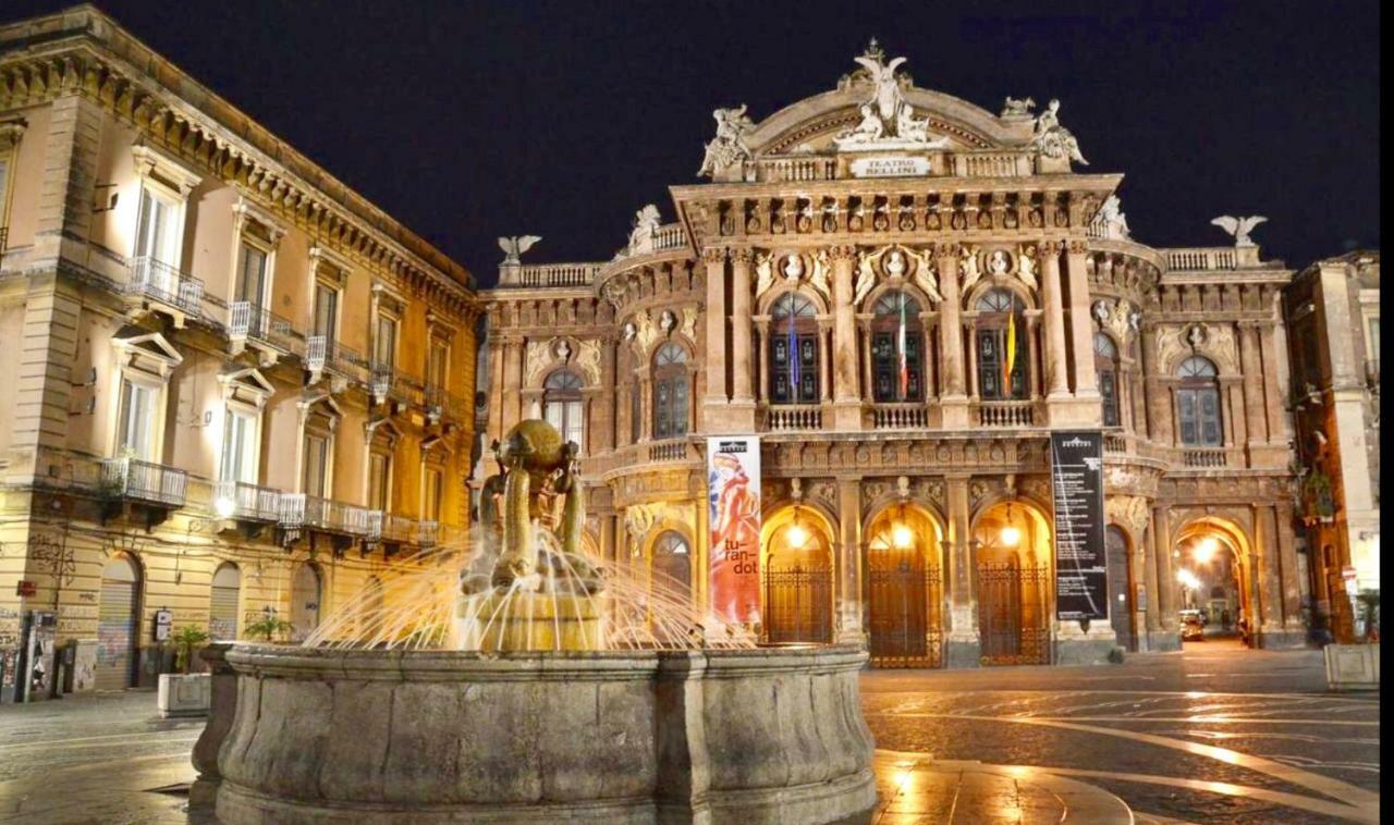 Апартаменти Wonderful Teatro Massimo Bellini Катанія Екстер'єр фото